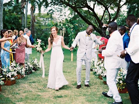 Relaxed Dominican Republic wedding with a blending of cultures | Dominican Republic Real ...