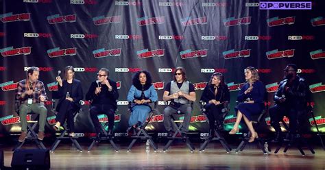 The Walking Dead panel featuring Jeffery Dean Morgan and Lauren Cohan ...