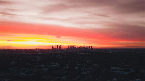 Silhouette of City during Sunset · Free Stock Photo