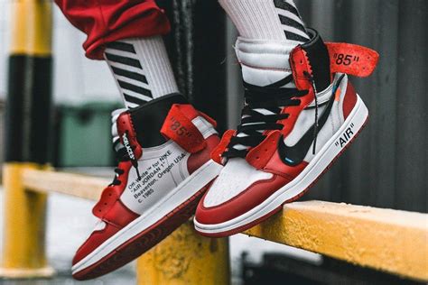 Another Chance to Cop the Off-White x Air Jordan 1 'Chicago' for ...