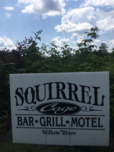 Squirrel Cage Bar, Grill & Motel