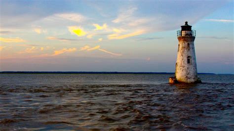 Explore These Coastal Georgia Lighthouses | Visit Savannah