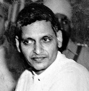 Nathuram Godse Wiki, Age, Wife, Family, Biography & More - WikiBio