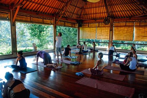 Photo credit to PrasanaYoga.com | Yoga studio, Ubud, Bali yoga retreat