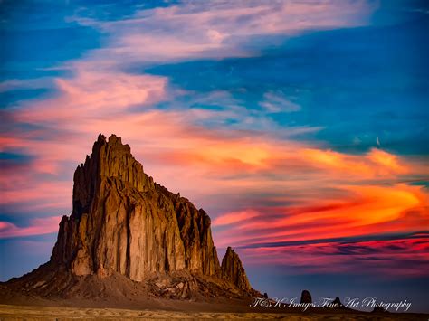 Shiprock Rock (Navajo: Naatʼáanii Nééz) Shiprock, NM - T&K Images ...