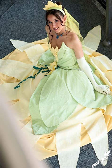 Princess Tiana by Biseuse.deviantart.com on @deviantART | Princess tiana costume, Disney ...