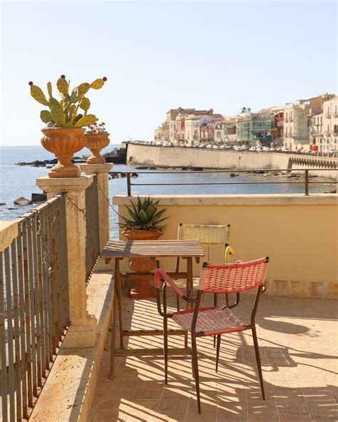 Guide to the Island of Ortigia & Syracuse, Sicily - Petite Suitcase