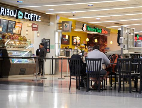 Top 20 Atlanta Airport Restaurants Listed! 😋