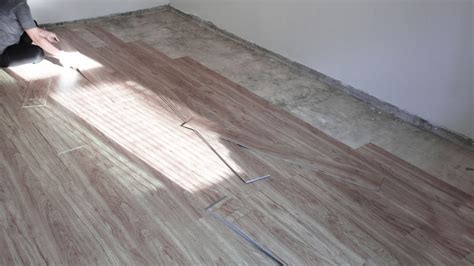 7 Problems with Vinyl Plank Flooring (Fix Methods) (2023)