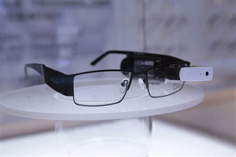 Eyeglass World Launches First Retail Collection of Prescription Lenses for Smart Glass Devices ...