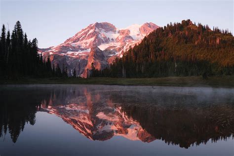 Guide to Thru-Hiking the Wonderland Trail