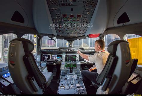 Airbus A350 Cockpit HD wallpaper | Pxfuel