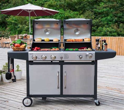 11 Best Gas Charcoal Combo Grills of 2025 [Dual Fuel Grill Reviews]