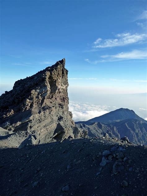 Summiting Tanzania’s Mt Meru – Safari254