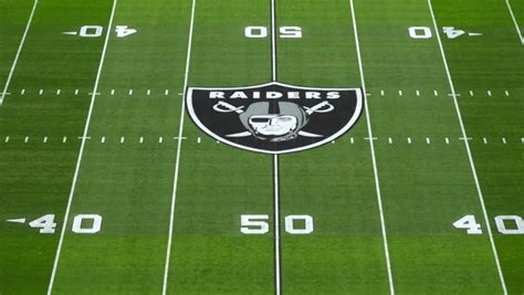 NFL reporter suggests Las Vegas Raiders might need to trade up for top target in Round 1