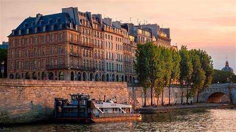 Île de la Cité : Visites | GetYourGuide