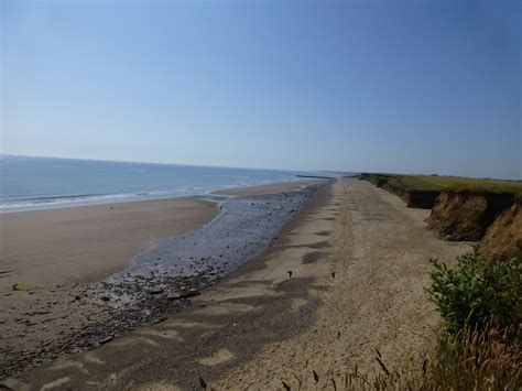 Barmston Beach - Photo "" :: British Beaches