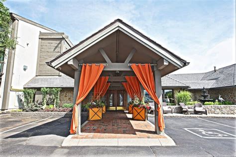 Old Stone Inn Boutique Hotel Niagara Falls | Bookonline.com