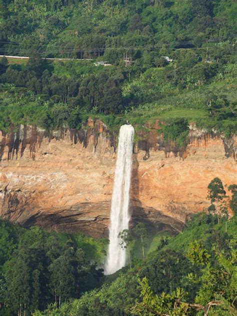 Waterfalls on Mountainside · Free Stock Photo