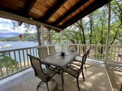 Shasta Lake Vacation Rentals - The 18 BEST - Shasta Lakeshore Retreat