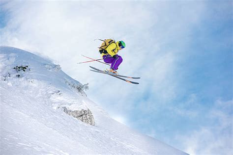 Best Extreme Skiing Stock Photos, Pictures & Royalty-Free Images - iStock