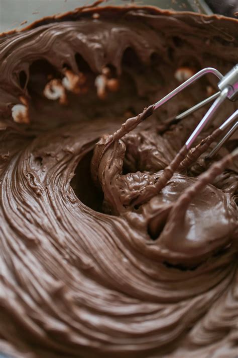 Super Easy Chocolate Frosting Recipe - Lauren's Latest