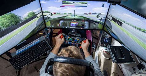 Car racing simulator on PC: components and configuration - iGamesNews