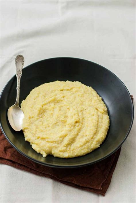 Recipe for the Creamiest Vegan Polenta with Mushrooms | Foodal