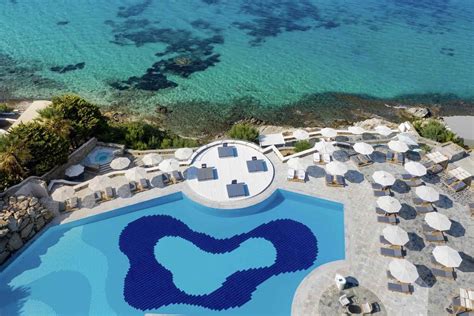 20 Best Luxury Hotels in Mykonos, Greece