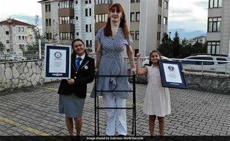 World's Tallest Woman Reveals She Was Born Naturally, Measuring 1.9 Feet