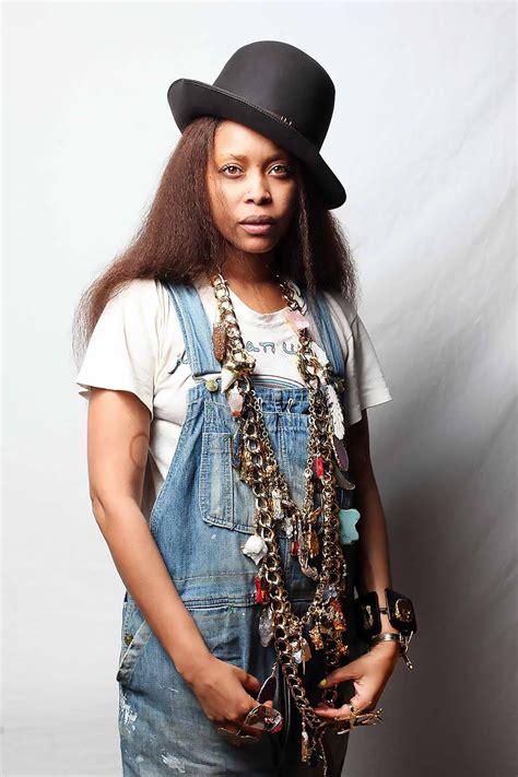 #WCW: Style Inspiration - Erykah Badu - Essence