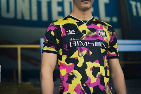 Carlisle United 2023-24 Away Kit