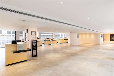 Hilton London Gatwick Airport Gatwick, England, GB - Reservations.com