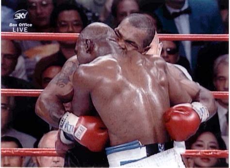 Mike Tyson-Evander Holyfield II – the story behind the ‘Bite Fight’ 25 years on | The Independent