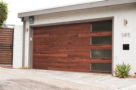 C.H.I. 3216P Woodtones Plank door in Dark Oak. Shown with Plain glass ...