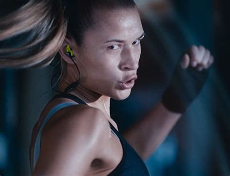 Review of the Sennheiser CX SPORT Bluetooth Sports Headphones - Nerd TechyReview of the ...