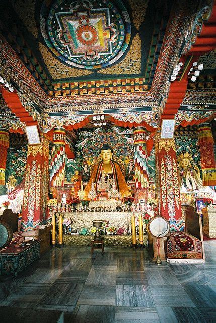 buddhist altars in the home | Buddhist Altar (Bhutan Temple) | Flickr ...