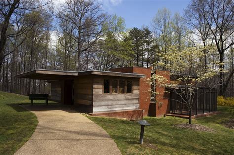 About the Usonian Vision of Frank Lloyd Wright