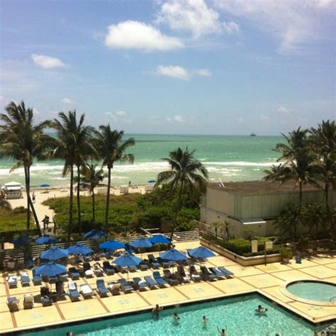 Miami Beach Resort & Spa - Ocean Front - 47 tips from 2881 visitors