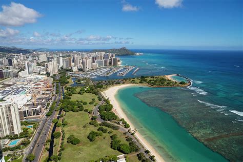 Ala Moana Beach Park, Honolulu, Oahu Photograph by Douglas Peebles ...