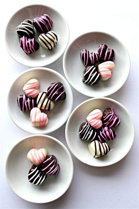 Share the love with homemade Chocolate Marshmallow Hearts. The ...