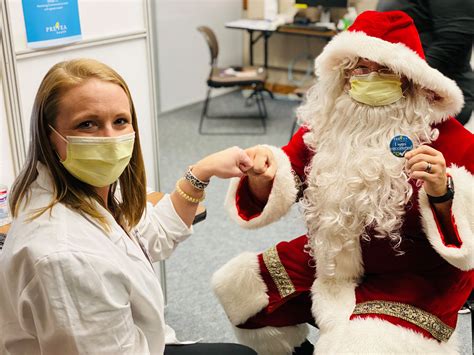 Santa gets COVID-19 vaccine at Green Bay hospital | WFRV Local 5 ...