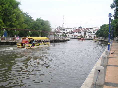 Invest and Travel: Malacca River Cruise