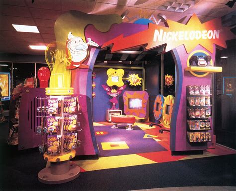 Nickelodeon section from inside a Blockbuster video (pic taken around 1996 or 1997) looks so ...