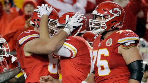 Five Interesting Points To Remember About the Chiefs Offense in 2016