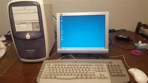 733MHz PIII Compaq Presario 5000 : retrobattlestations