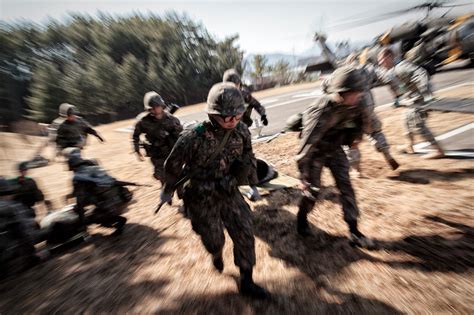 With (fake) blood and guts, U.S. Army practices for North Korean attack ...