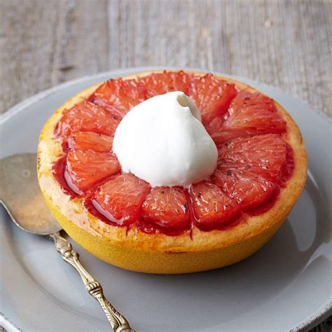 Brown Sugar Broiled Grapefruit Recipe - EatingWell