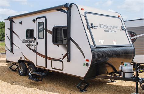 What’s the Best RV for a Family of Four? - RVshare.com