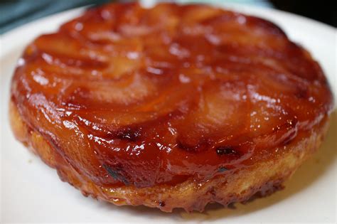 Classic Tarte Tatin Recipe - Food Republic